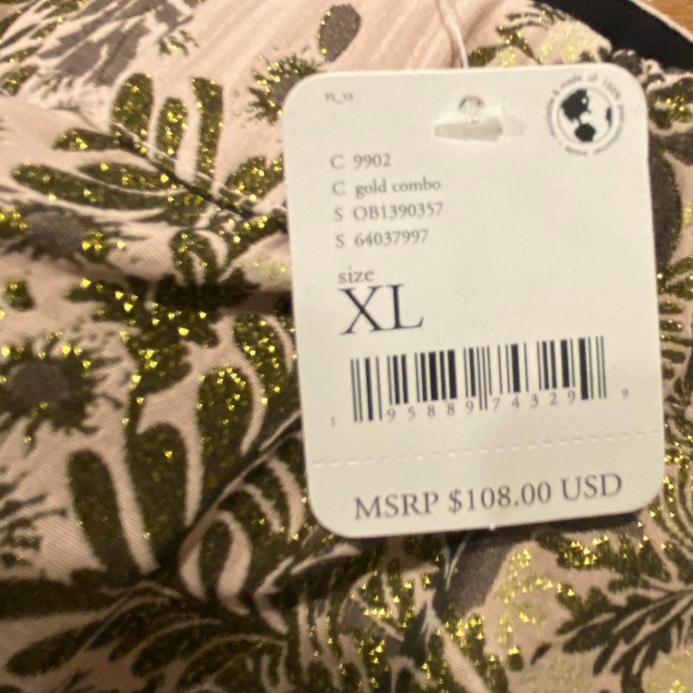NWT Free People tapestry shorts, never worn in pristine condition - Picture 3 of 5